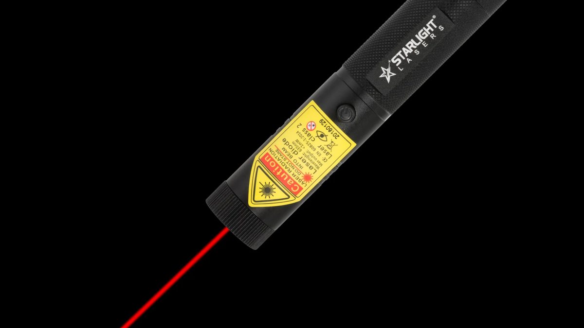Rechargeable or AAA laser pen? 18650, 16340 and AAA compared